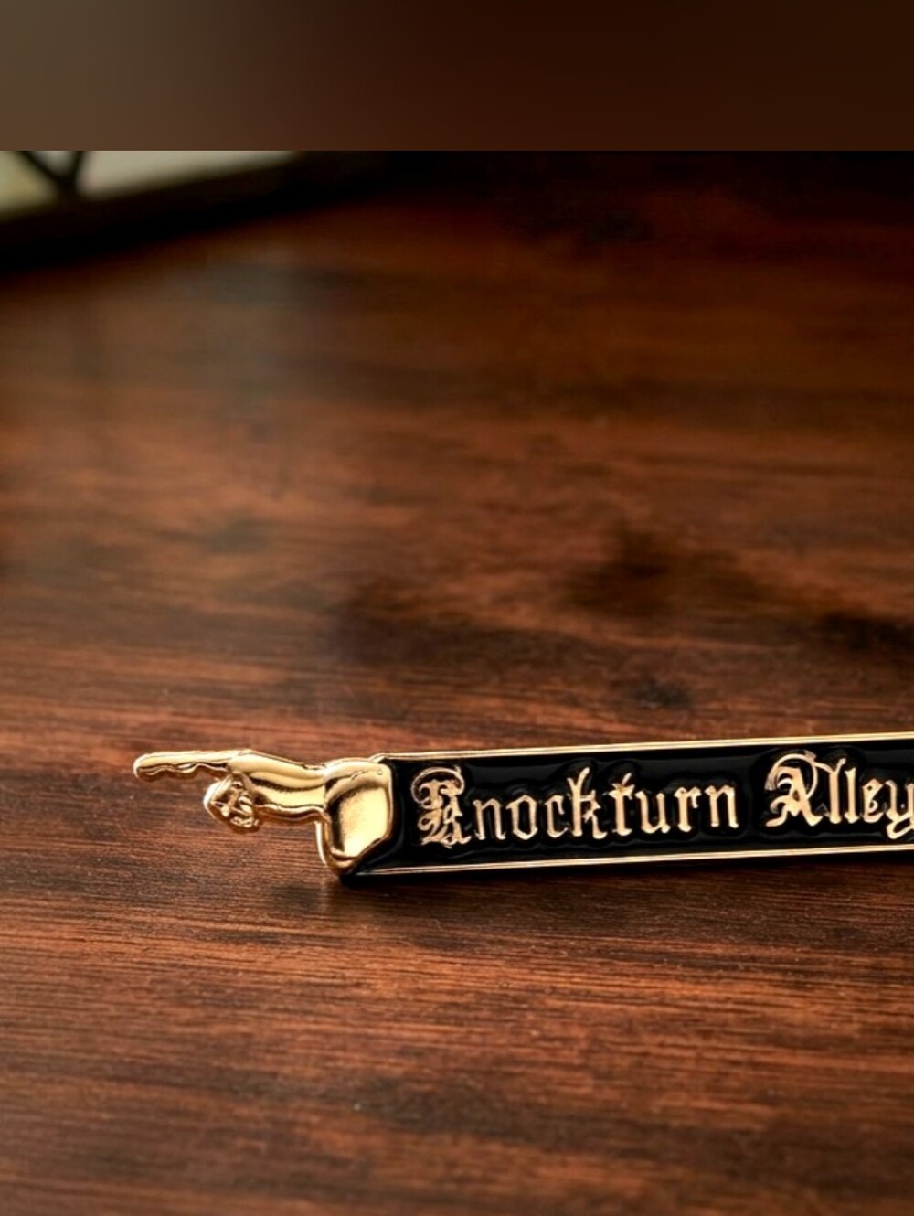 Harry Potter Universal Studios Wizarding World Knockturn Alley Directional Sign